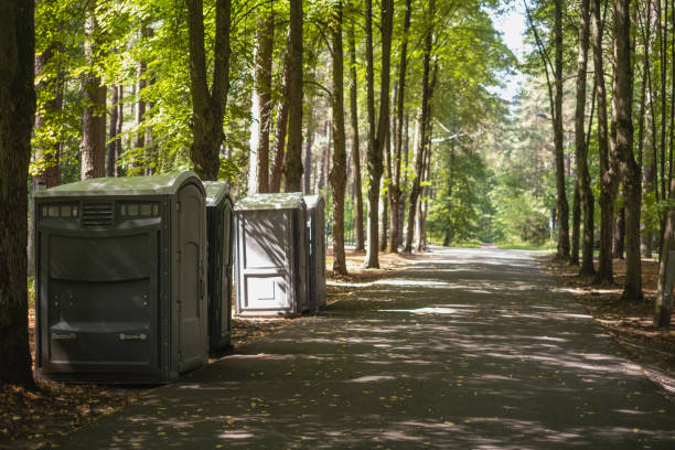 Best Emergency porta potty rental  in Ravenna, OH